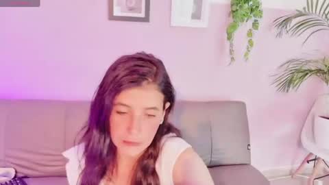 zara_fire online show from August 13, 12:02 am