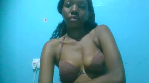 Zara Noir Wants You online show from June 23, 4:46 am