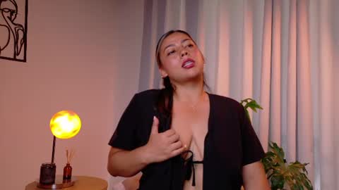 Zara Nova online show from August 12, 8:44 pm