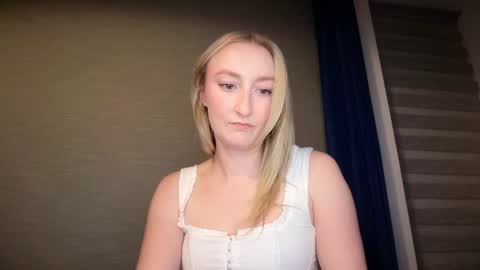 zaraallure online show from July 30, 9:21 pm