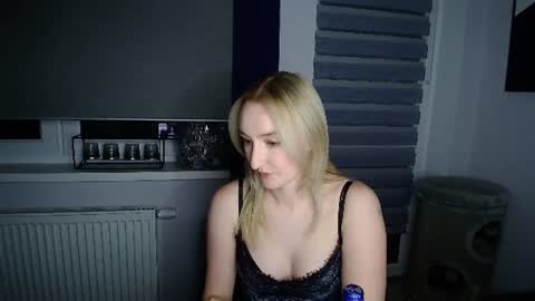 zaraallure online show from August 1, 8:15 pm