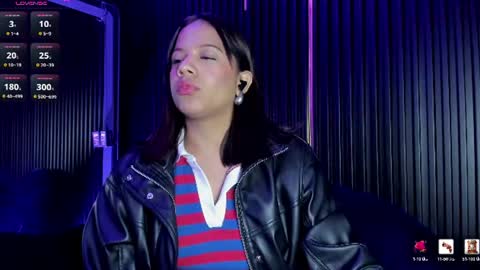 zarablazze_ online show from August 11, 12:40 pm