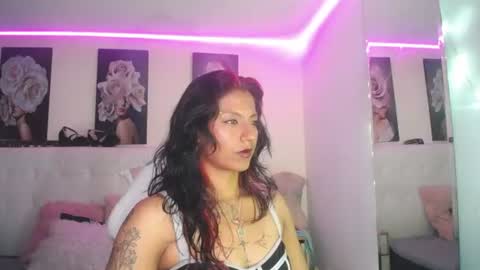 Zarah online show from August 1, 5:08 pm