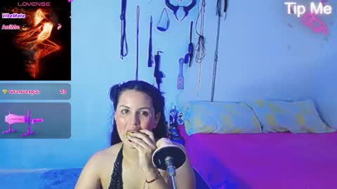 zaraluxx online show from July 30, 1:13 am