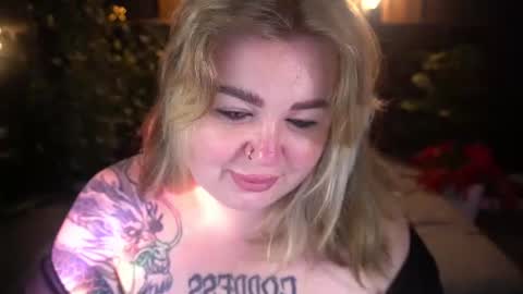 Lola online show from August 10, 4:36 am