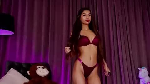 zariaavera online show from July 15, 1:17 am