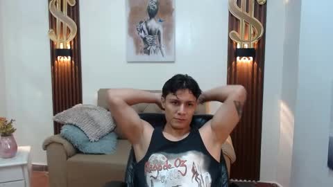 zayn_clausen online show from June 4, 6:56 pm