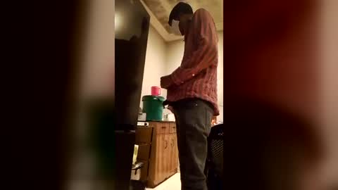 Zayne Khalifa online show from August 5, 1:58 am