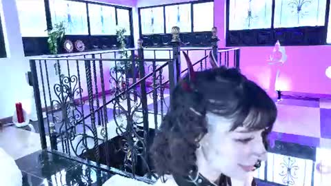      online show from August 1, 6:36 pm
