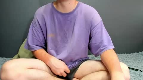 Ethan online show from July 27, 3:23 am