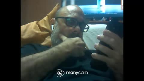 zeusdioss online show from May 21, 1:02 pm