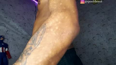 R online show from August 13, 1:52 am