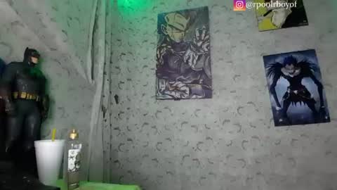 R online show from August 15, 8:40 am