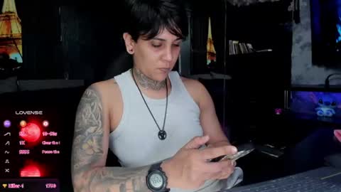 zhoestrong online show from August 2, 3:57 am