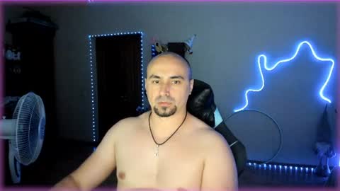 Ziesh online show from June 25, 6:00 pm