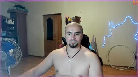Ziesh online show from August 2, 5:42 pm
