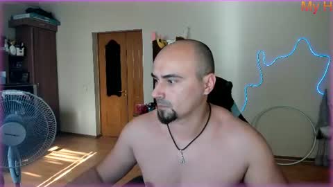 Ziesh online show from August 3, 1:29 pm