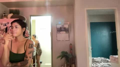 Ziggy online show from August 6, 2:10 am