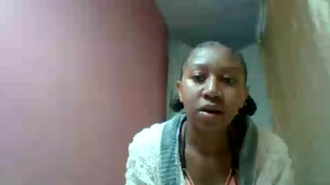 zinaely39 online show from August 10, 8:27 am