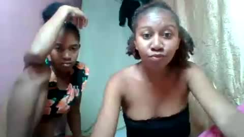 zinaely39 online show from August 13, 12:41 pm
