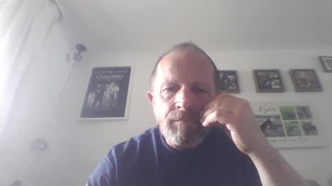 Zippi online show from May 9, 8:28 am