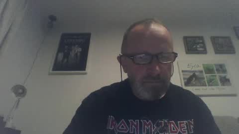Zippi online show from May 17, 3:40 am