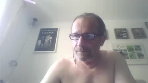 Zippi online show from July 15, 3:24 pm
