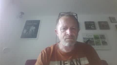 Zippi online show from August 12, 4:59 am