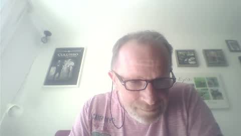 Zippi online show from August 12, 10:28 am
