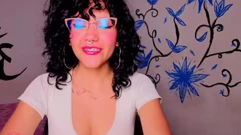 zoe_ch_ online show from August 5, 7:06 am