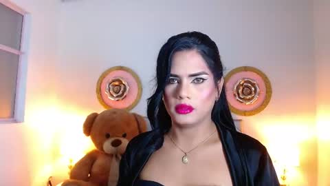 zoe_hecate online show from August 5, 4:21 am