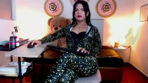 zoe_hecate online show from August 7, 12:54 am