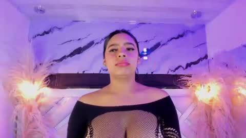 Zoey  online show from August 13, 10:29 am