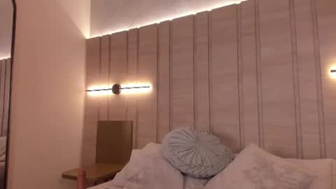 Zoe online show from August 13, 12:46 am