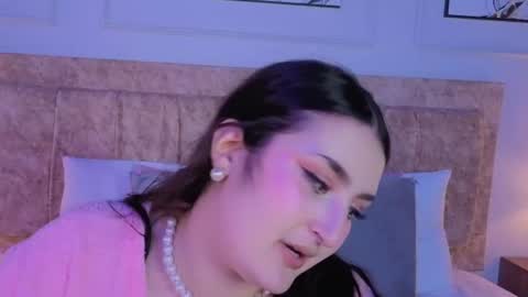 zoe_moon__ online show from August 2, 6:37 pm
