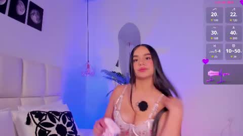 zoe_rivers online show from August 14, 6:44 pm