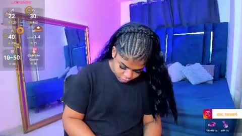 zoe_rosee4 online show from August 6, 1:26 am