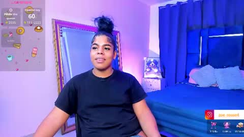 zoe_rosee4 online show from August 14, 9:24 am