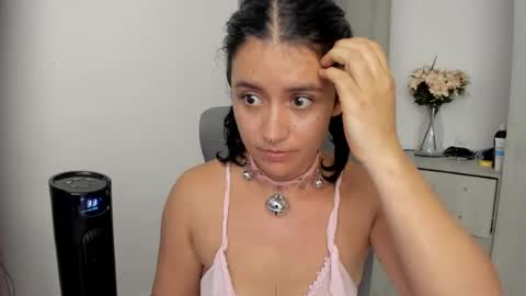 Zoe Watson online show from August 4, 1:57 am