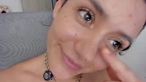 Zoe Watson online show from August 10, 2:02 am