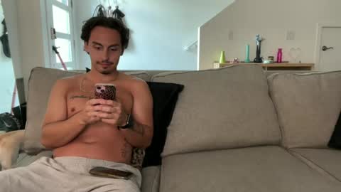 zoeafterdark online show from July 15, 12:00 am