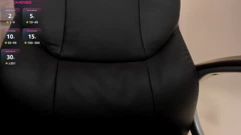 zoee_jackson online show from August 9, 9:49 pm