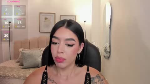 zoee_jackson online show from August 12, 10:12 pm