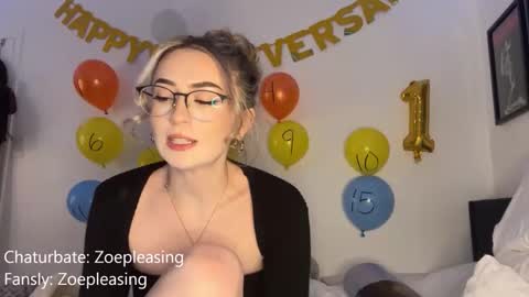 zoepleasing online show from February 26, 2:10 am
