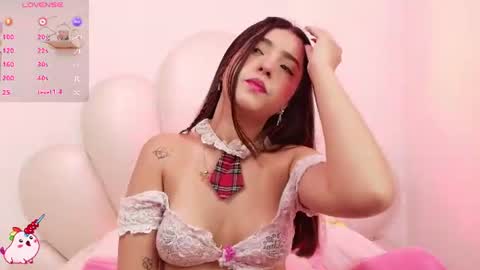 zoewillian online show from July 30, 10:49 pm