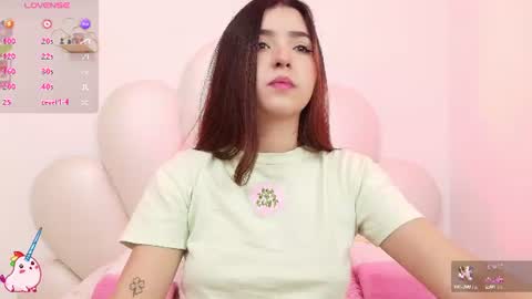 zoewillian online show from August 1, 12:49 am