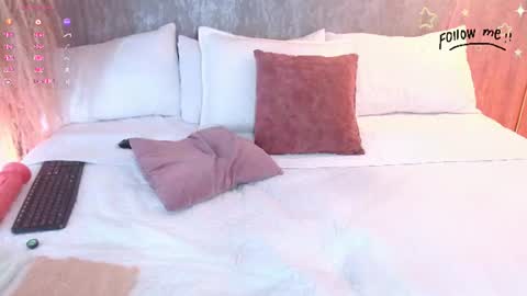 zoe online show from August 10, 12:34 am