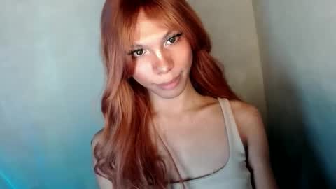 zoey online show from June 9, 3:35 am
