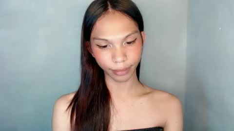zoey online show from June 15, 11:52 am