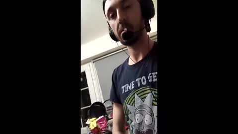 zombiekillerpez online show from April 19, 3:27 am